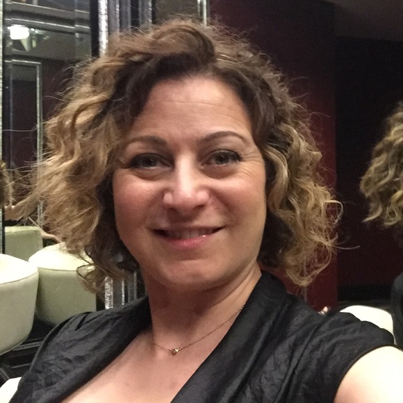 Meet your Posher, Federica - Picture 1 of 1